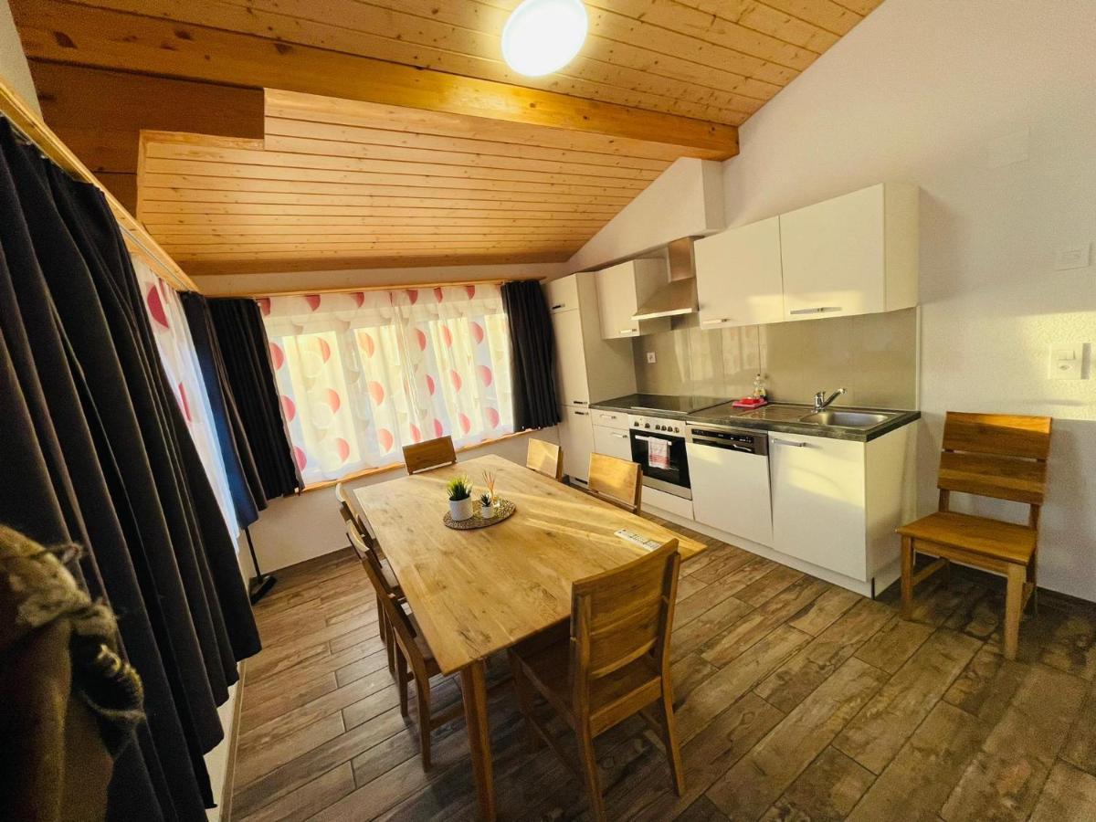 Swiss Chalet Holidays Рінґґенберґ Екстер'єр фото